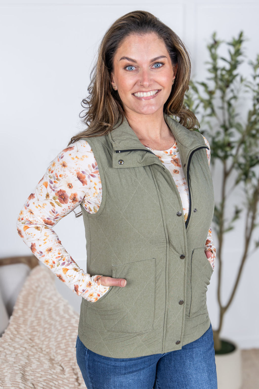 Remy Zip Up Vest - Heathered Sage