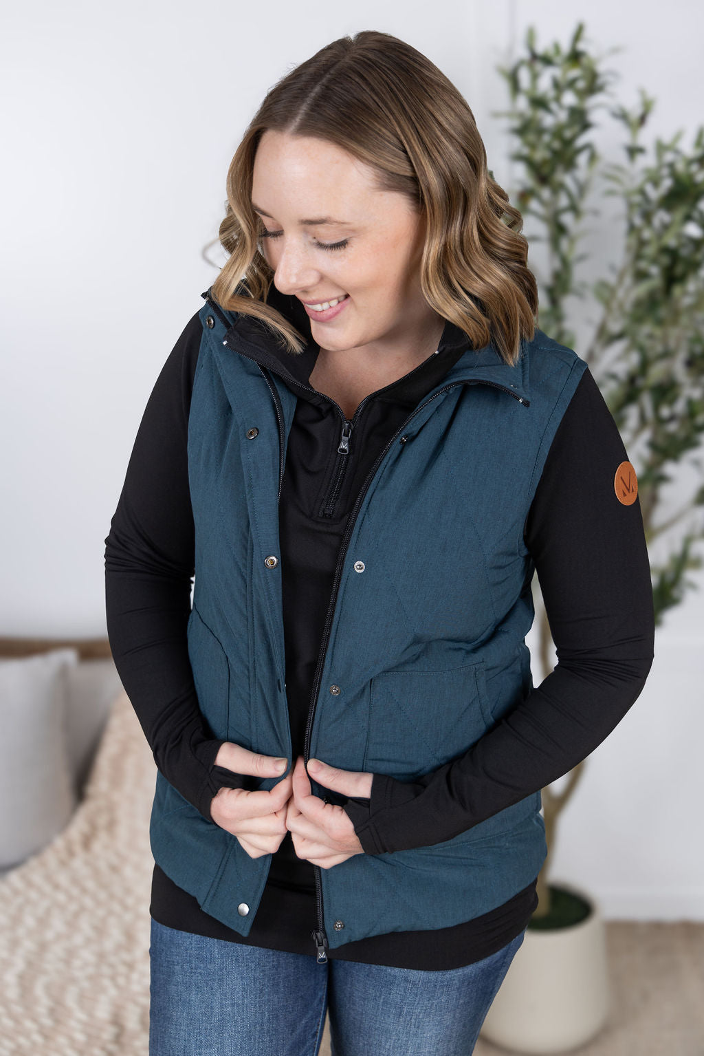 Remy Zip Up Vest - Teal