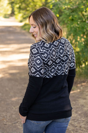 Natalie Pullover - Black Geometric