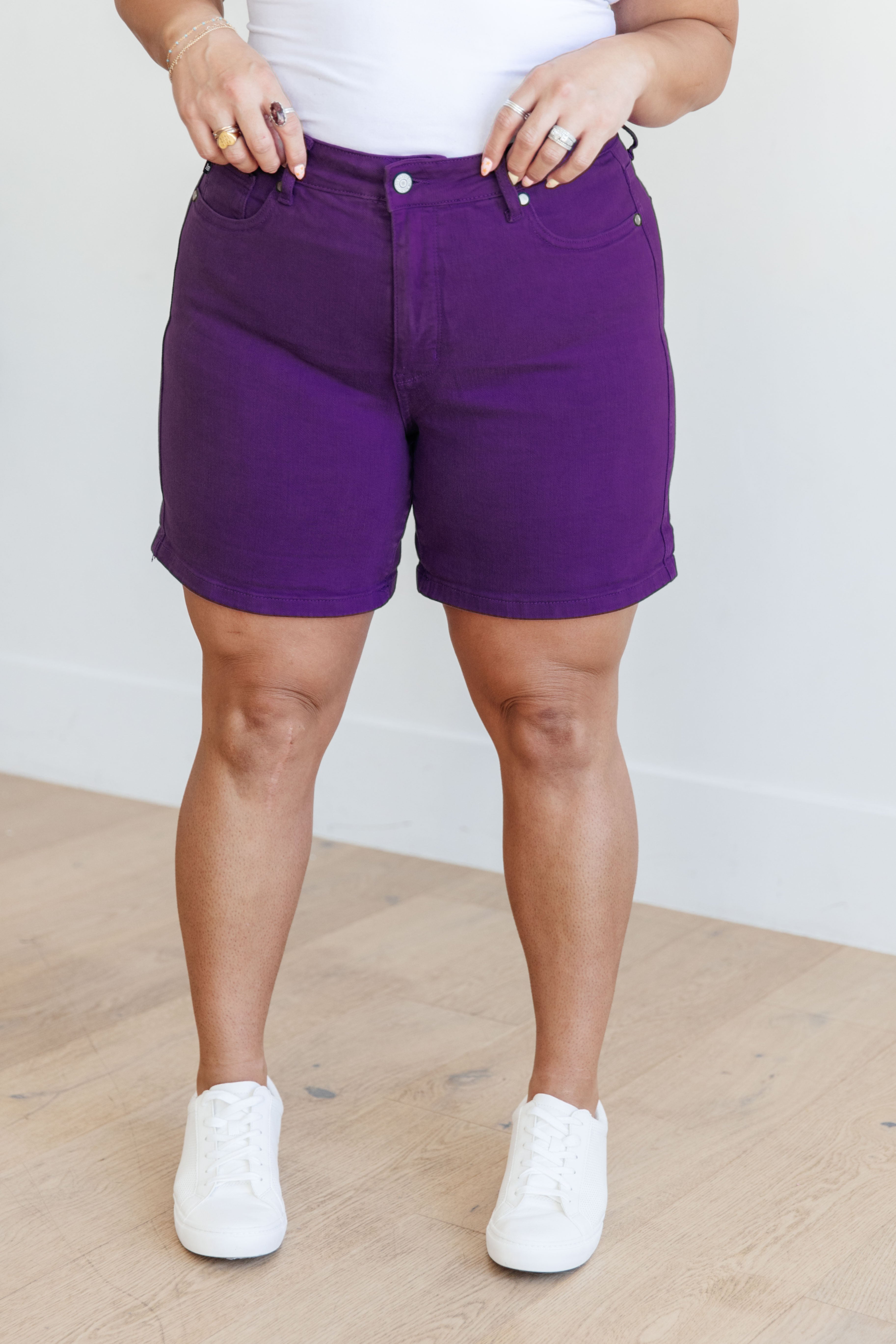 Jenna High Rise Control Top Cuffed Shorts in Purple