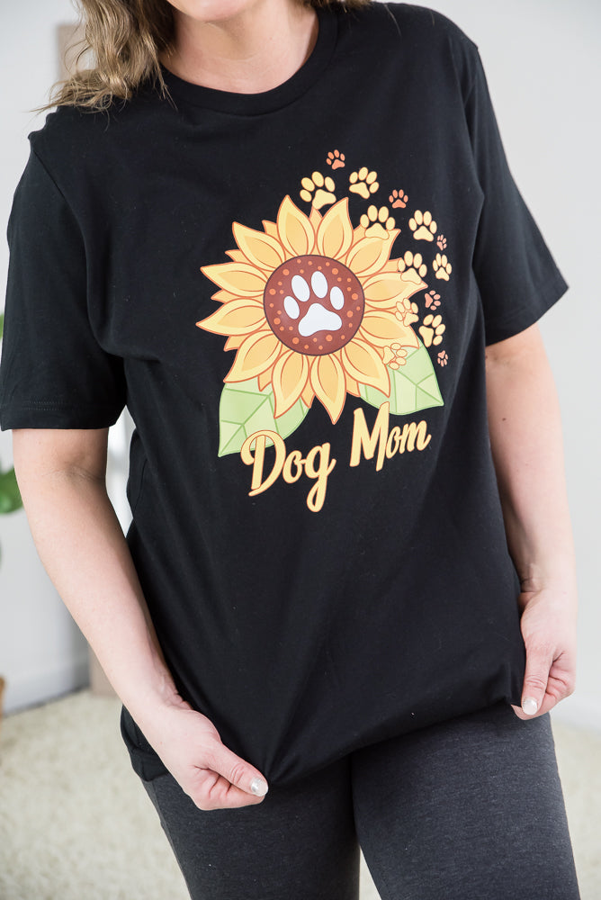 Dog Mom Tee