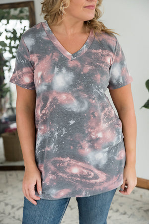 {ONLINE EXCLUSIVE} Galaxy Quest Top