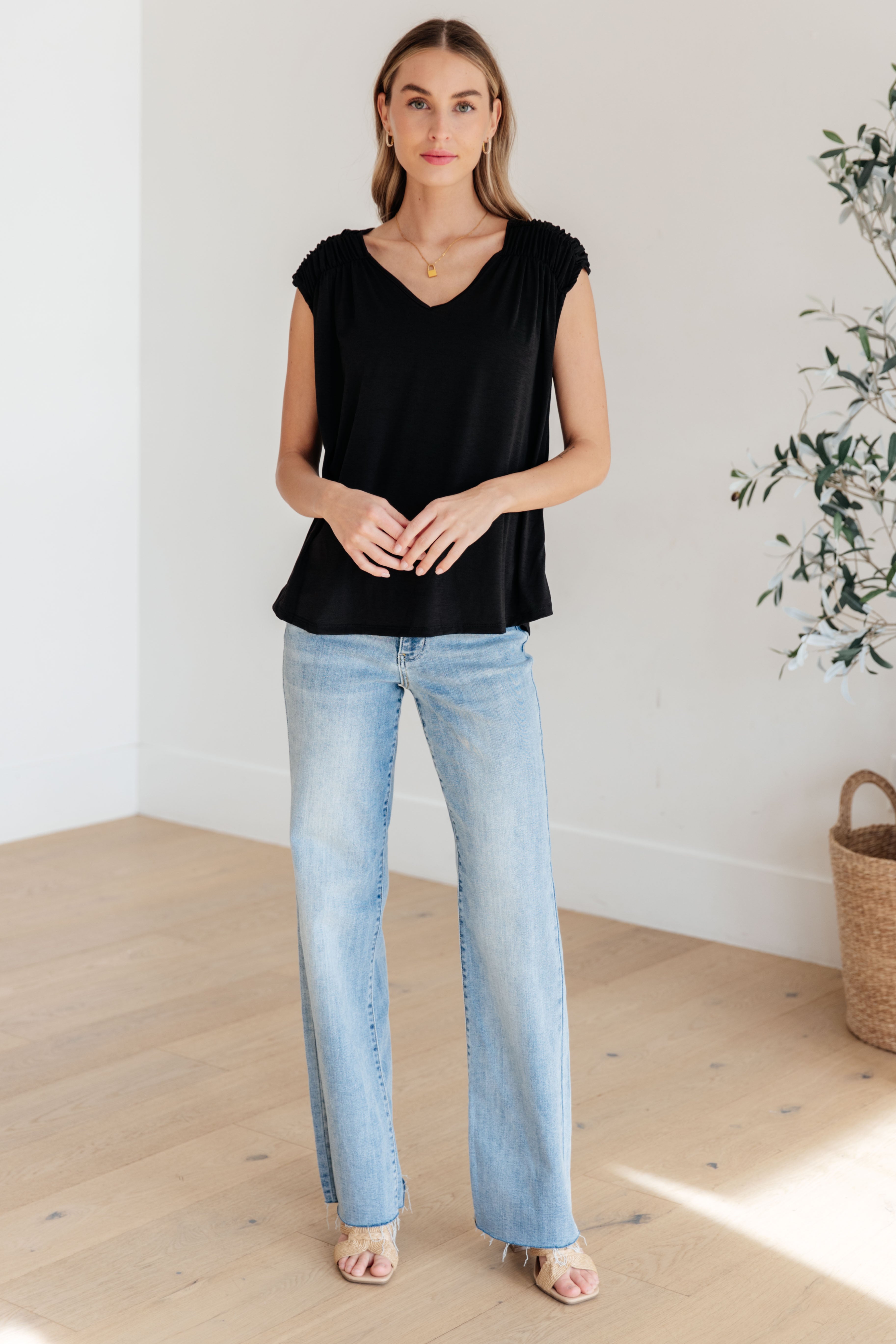 Ruched Cap Sleeve Top in Black