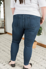 {ONLINE EXCLUSIVE} Yesterday is Now Skinny Judy Blue Jeans