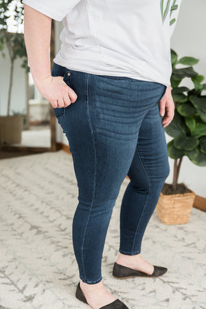 {ONLINE EXCLUSIVE} Yesterday is Now Skinny Judy Blue Jeans