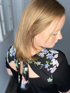 Floral Tie Back